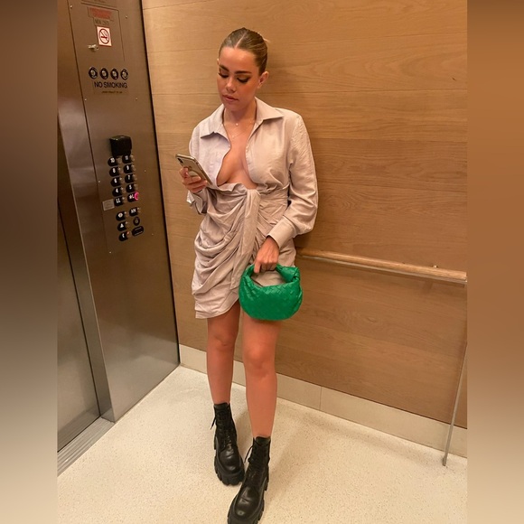 Jacquemus - Bahia Draped Twill Mini Wrap Dress in purple - Picture 11 of 11